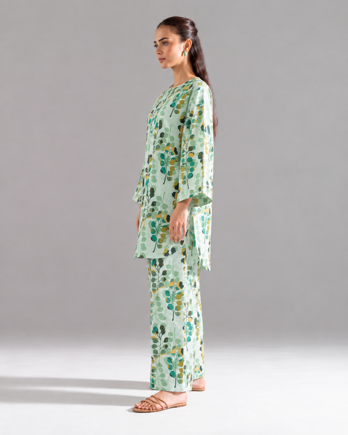 2PC Printed Khaddar Stitched Suit