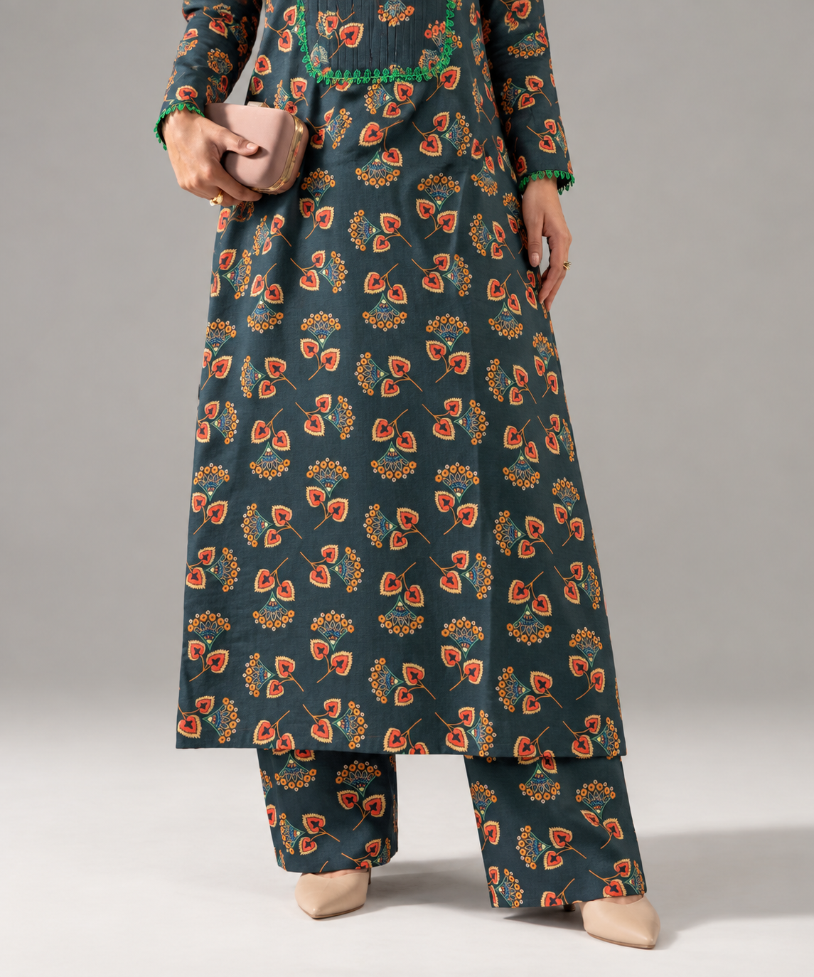 2PC Printed Khaddar Stitched Suit