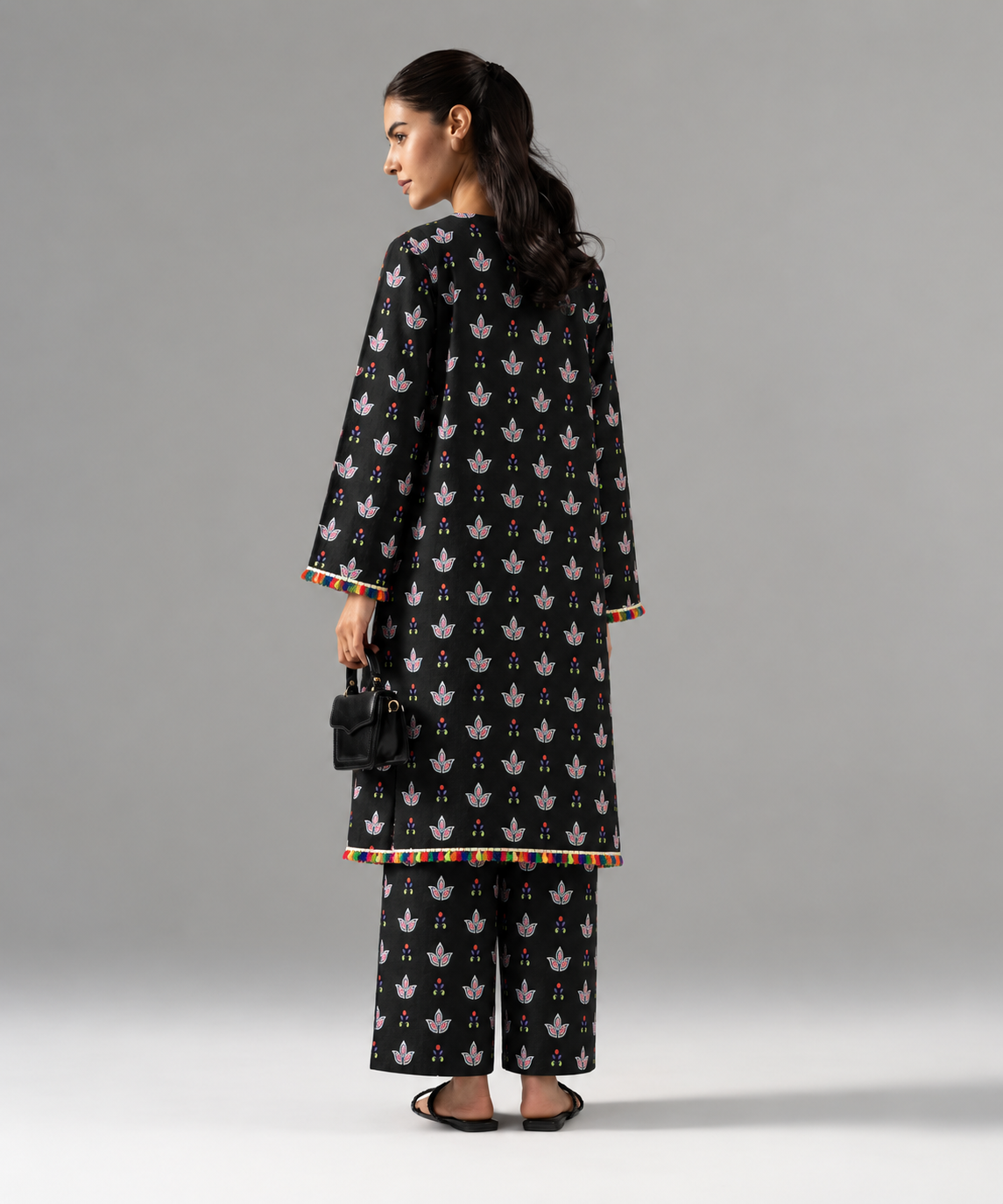 2PC Printed Khaddar Stitched Suit