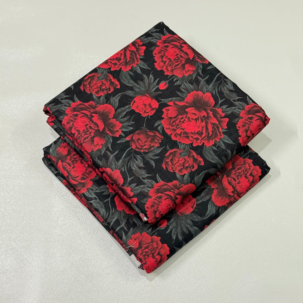 2 Pc Khaddar Printed Suit